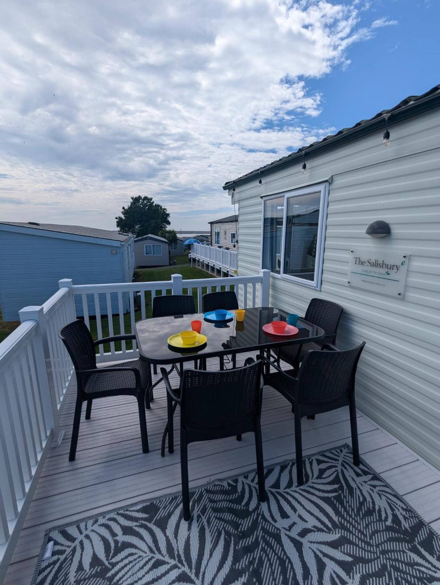 Lovely Family Dog Friendly Caravan On Littlesea Holiday Park Weymouth Haven Wyke Regis Dış mekan fotoğraf
