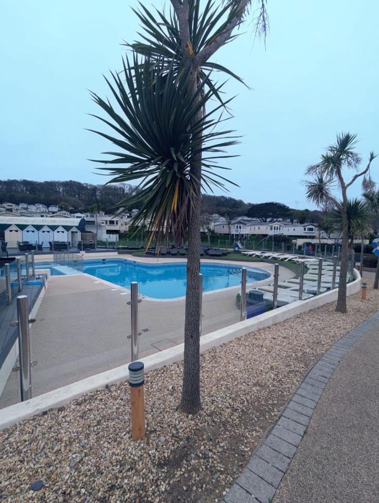 Lovely Family Dog Friendly Caravan On Littlesea Holiday Park Weymouth Haven Wyke Regis Dış mekan fotoğraf